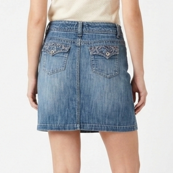 Smart Set Dresses & Skirts - Smart Set Embroidered Pockets Denim Mini Skirt Y2K Sz 9